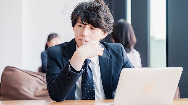 「話題の検索キーワード」が消えない！非表示にする方法を紹介